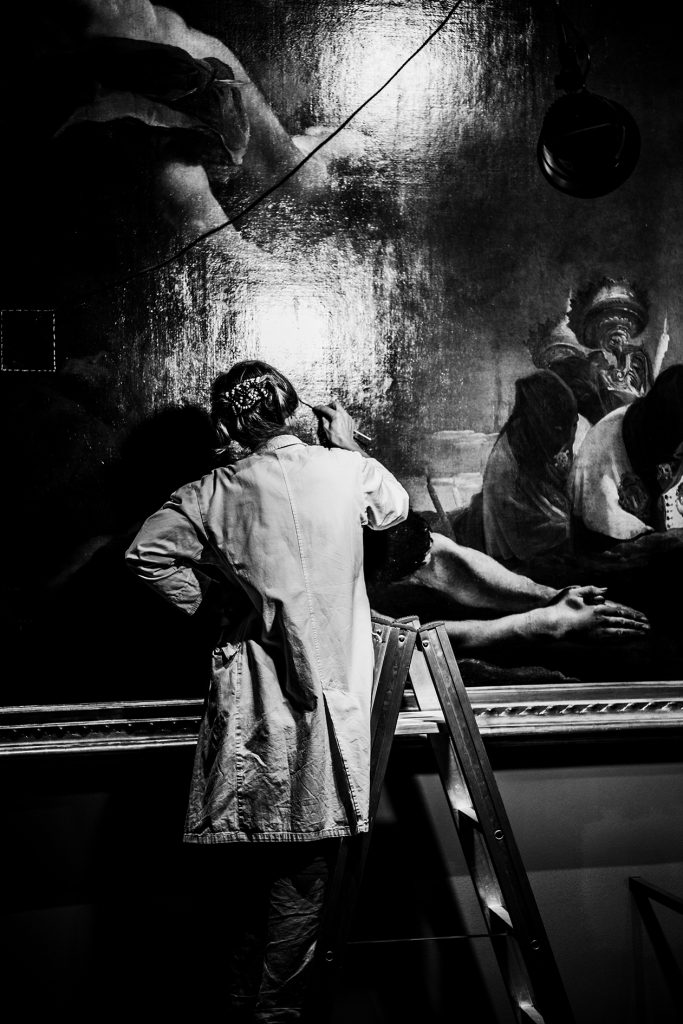 _RA13008-bw 240